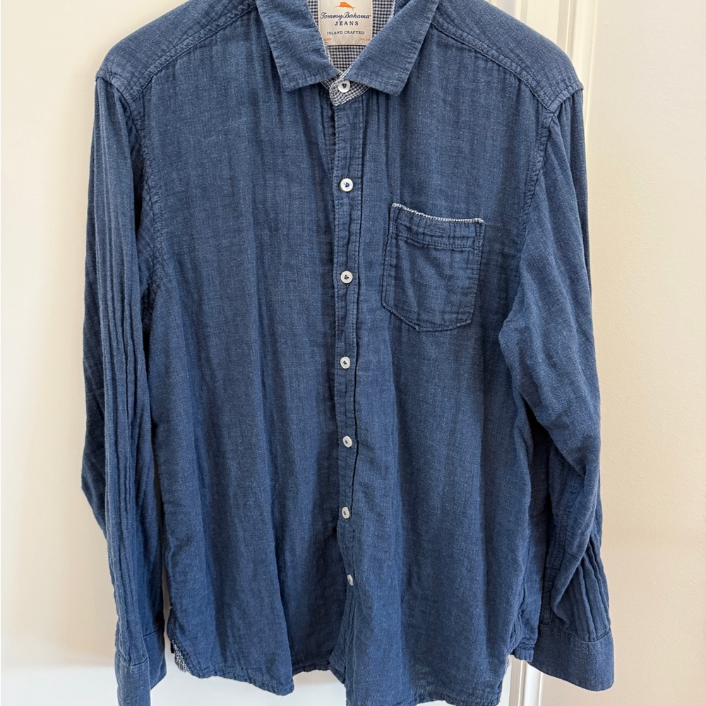 Tommy Bahama Blue Casual Button Down Shirt